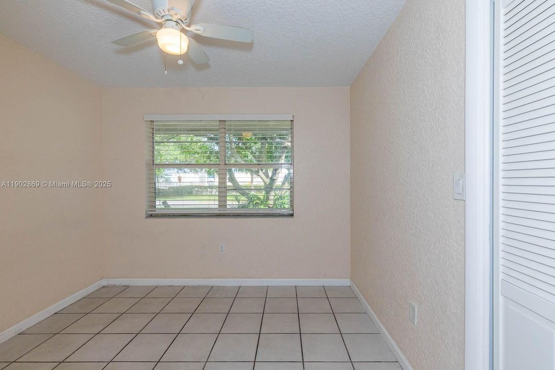 For Rent: $3,395 (3 beds, 2 baths, 1012 Square Feet)