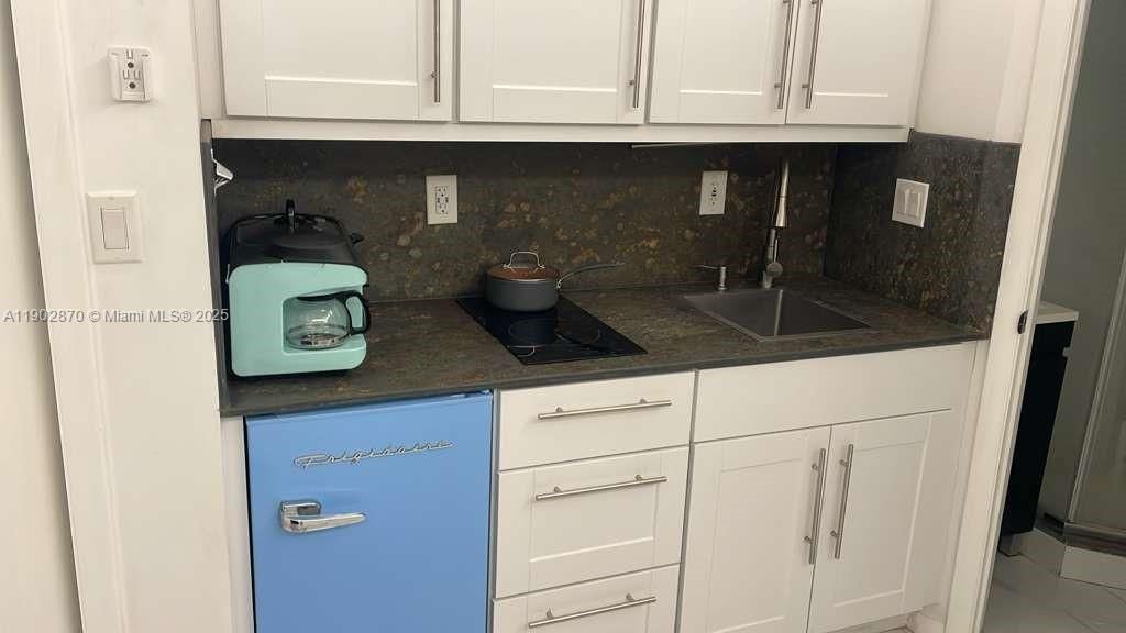 For Rent: $1,400 (0 beds, 1 baths, 0 Square Feet)