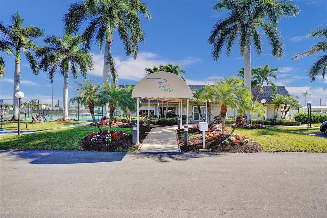 出租: $1,750 (2 贝兹, 2 浴室, 1148 平方英尺)