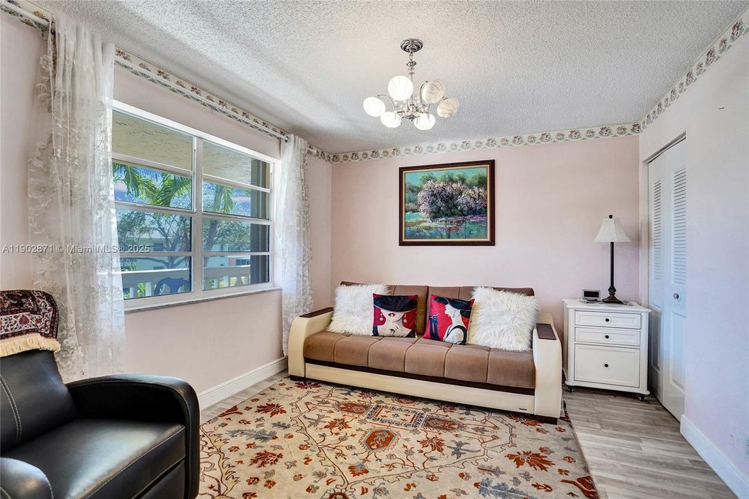 出租: $1,750 (2 贝兹, 2 浴室, 1148 平方英尺)