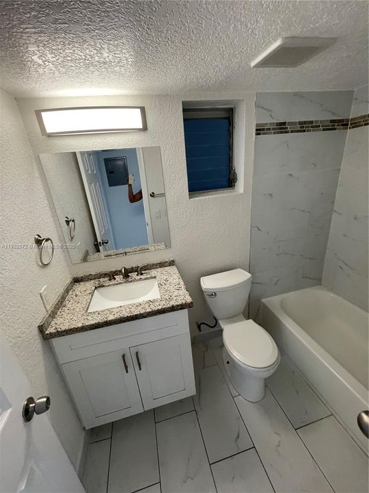 Recently Rented: $1,695 (1 beds, 1 baths, 0 Square Feet)