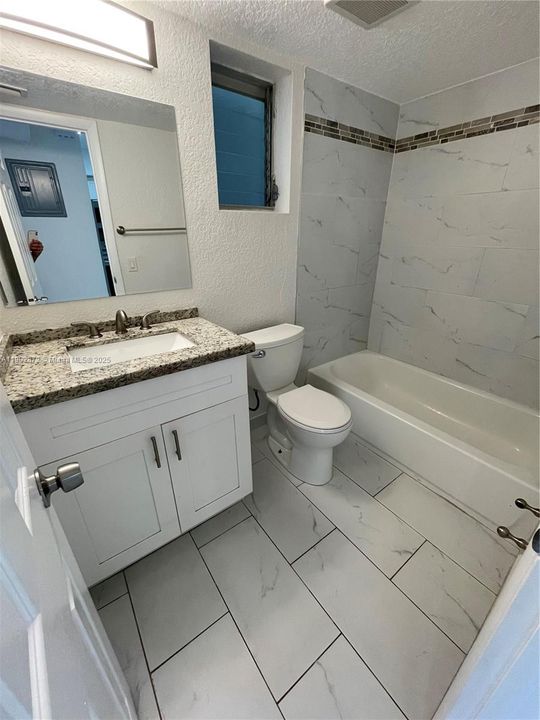 Recently Rented: $1,695 (1 beds, 1 baths, 0 Square Feet)