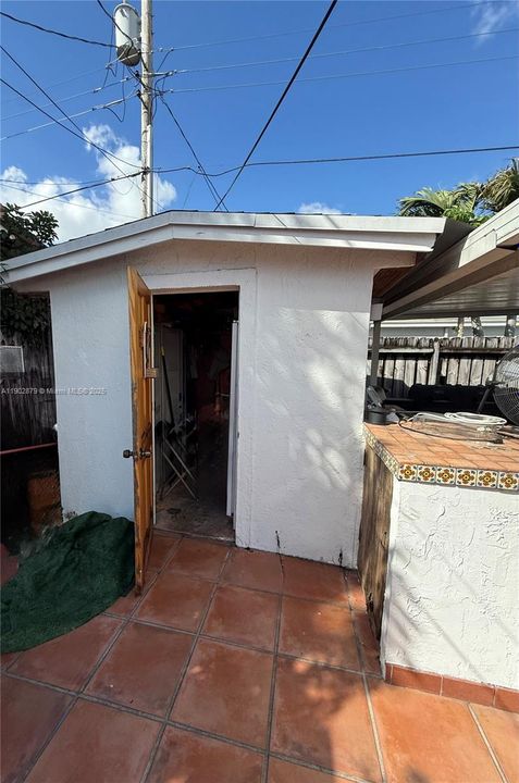 For Rent: $4,350 (4 beds, 2 baths, 1646 Square Feet)