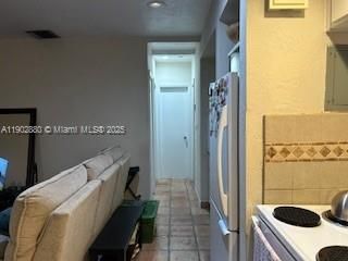 Recently Rented: $1,925 (1 beds, 1 baths, 535 Square Feet)