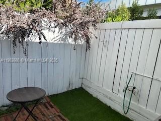 Recently Rented: $1,925 (1 beds, 1 baths, 535 Square Feet)