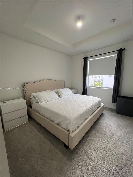 For Rent: $3,050 (3 beds, 2 baths, 1393 Square Feet)