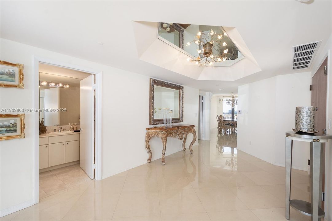 For Sale: $1,125,000 (3 beds, 3 baths, 2630 Square Feet)