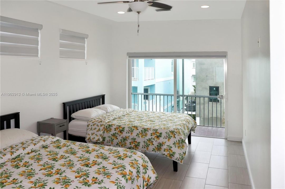 For Rent: $4,000 (3 beds, 2 baths, 1470 Square Feet)