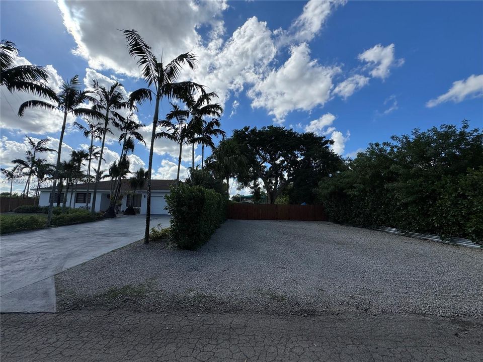 West side entrance RV/Boat/Equipment