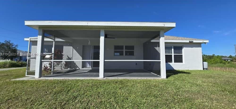 出租: $2,500 (3 贝兹, 2 浴室, 0 平方英尺)