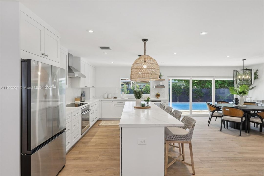 For Sale: $1,100,000 (4 beds, 2 baths, 2073 Square Feet)