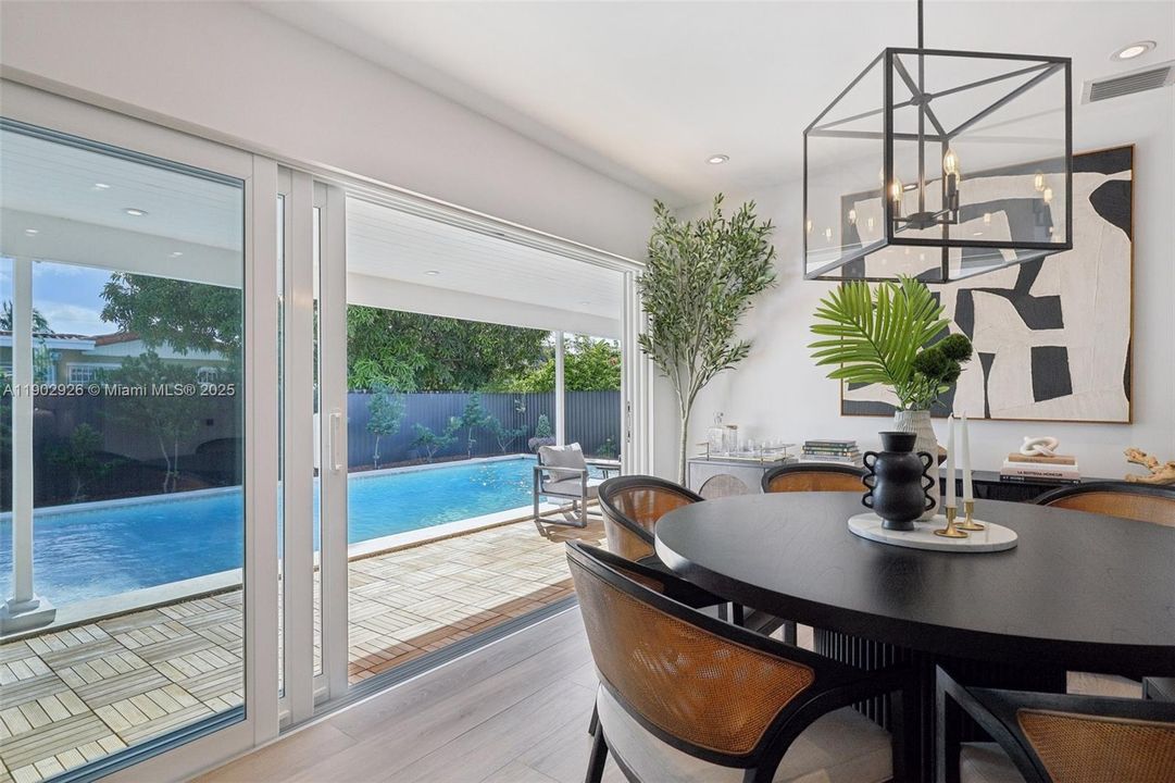 For Sale: $1,100,000 (4 beds, 2 baths, 2073 Square Feet)