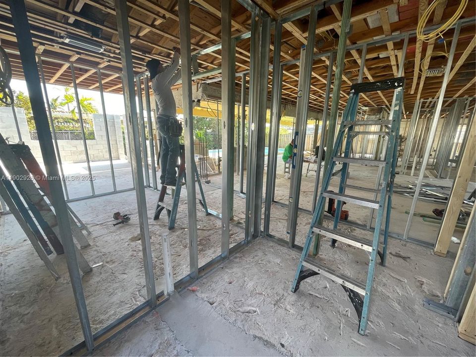 For Sale: $1,100,000 (4 beds, 2 baths, 2073 Square Feet)