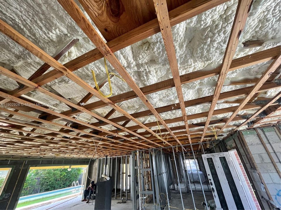 For Sale: $1,100,000 (4 beds, 2 baths, 2073 Square Feet)