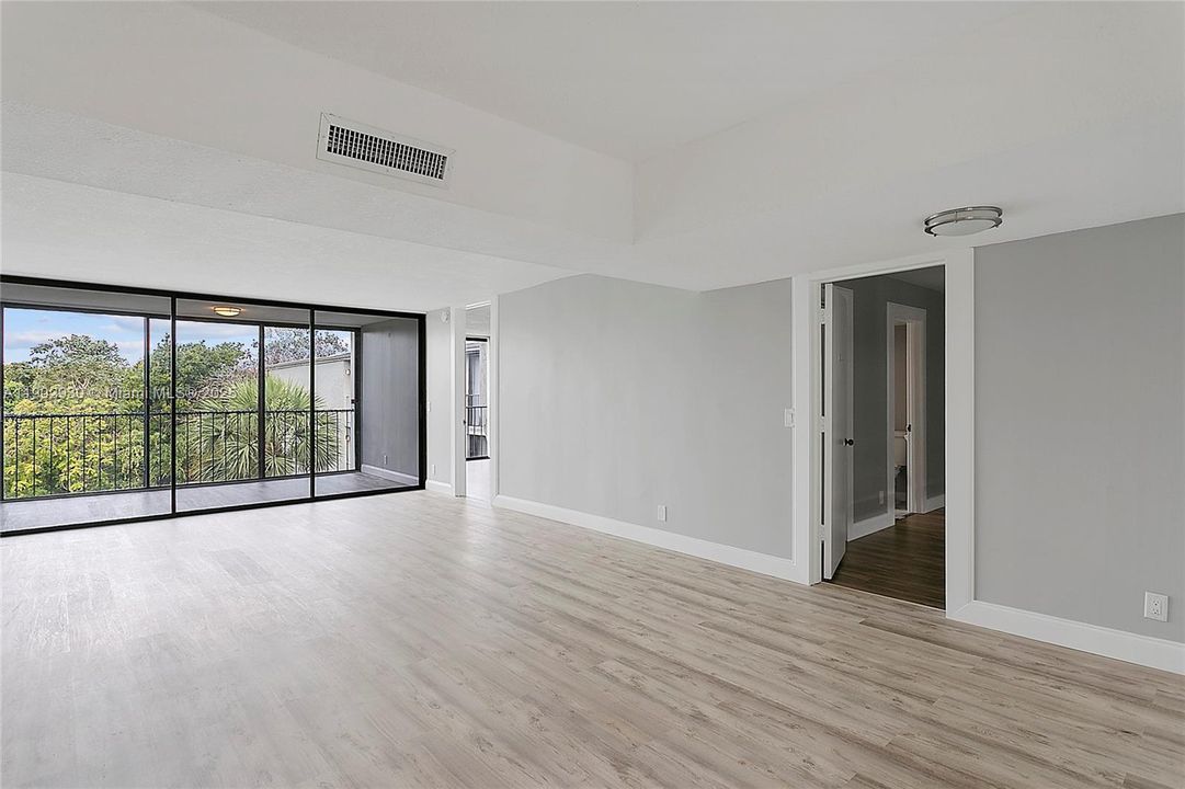 For Rent: $2,750 (3 beds, 2 baths, 1440 Square Feet)