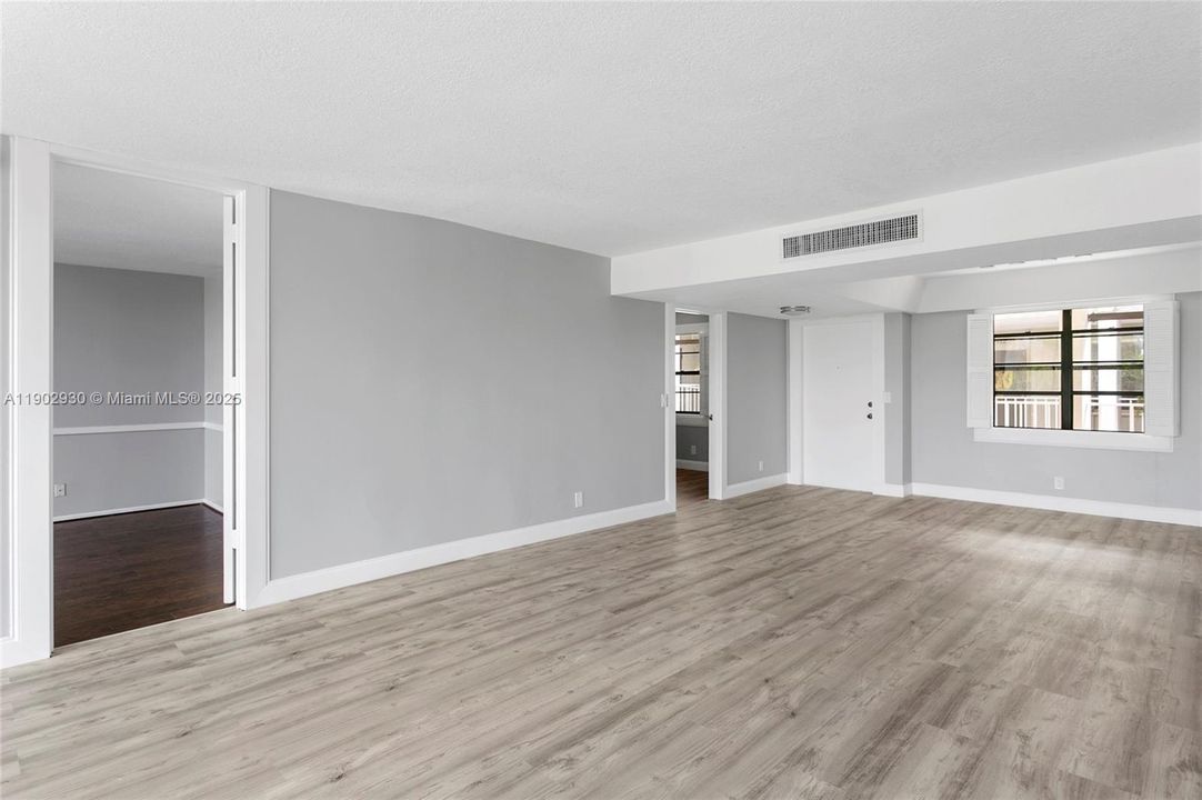 For Rent: $2,750 (3 beds, 2 baths, 1440 Square Feet)