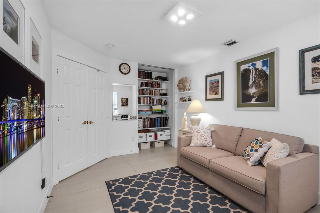 Active With Contract: $679,500 (4 beds, 2 baths, 1859 Square Feet)