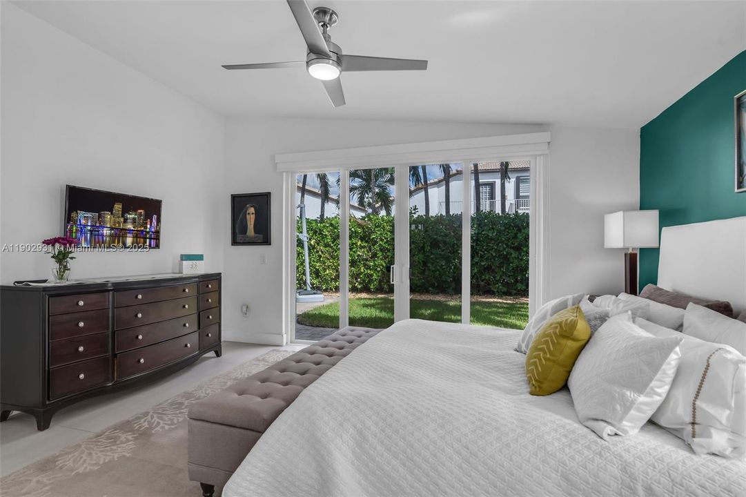 Active With Contract: $679,500 (4 beds, 2 baths, 1859 Square Feet)