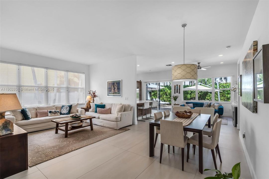 Active With Contract: $679,500 (4 beds, 2 baths, 1859 Square Feet)