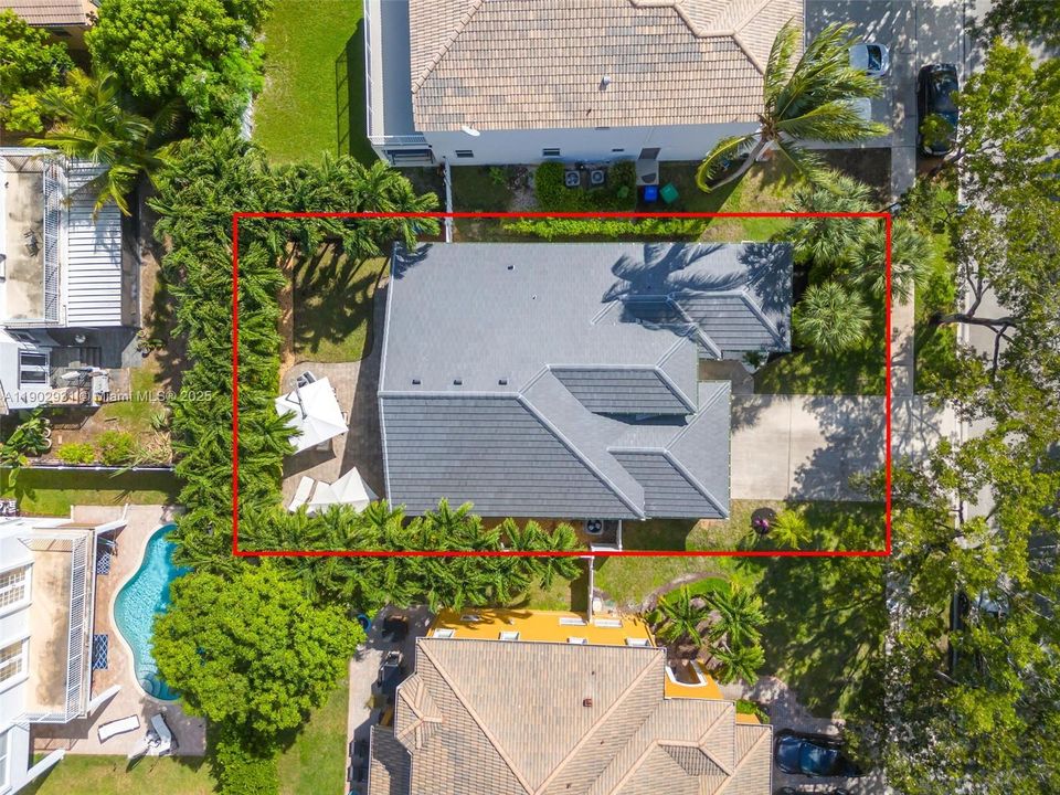 Active With Contract: $679,500 (4 beds, 2 baths, 1859 Square Feet)