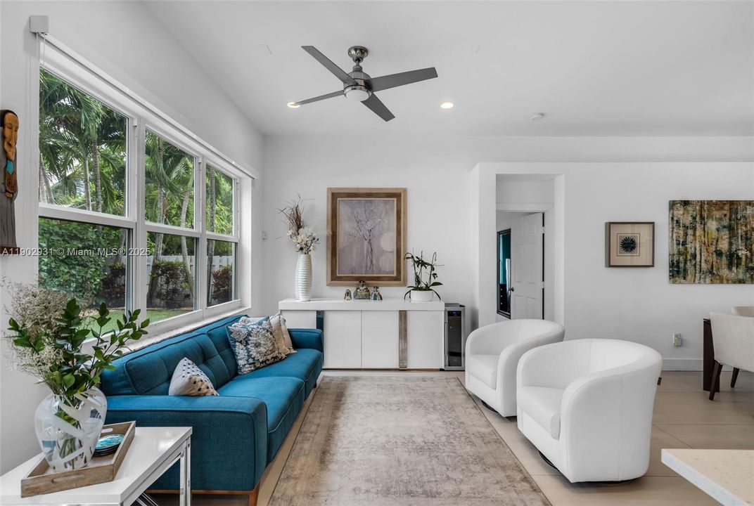 Active With Contract: $679,500 (4 beds, 2 baths, 1859 Square Feet)