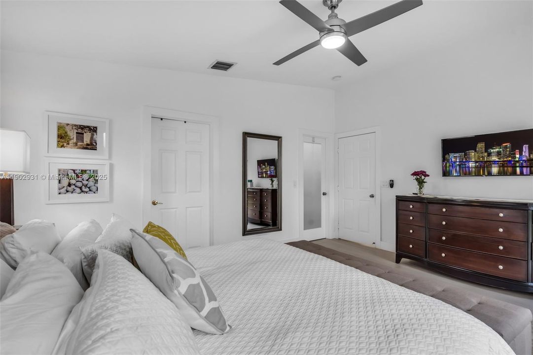 Active With Contract: $679,500 (4 beds, 2 baths, 1859 Square Feet)