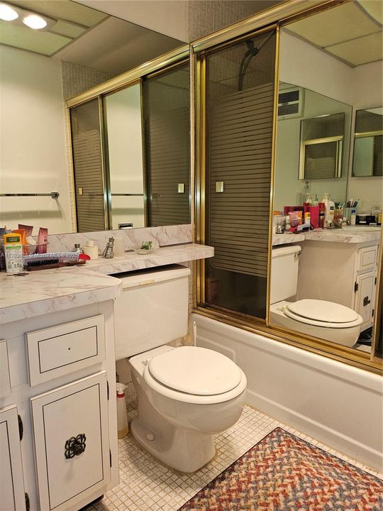 For Rent: $1,650 (2 beds, 2 baths, 944 Square Feet)