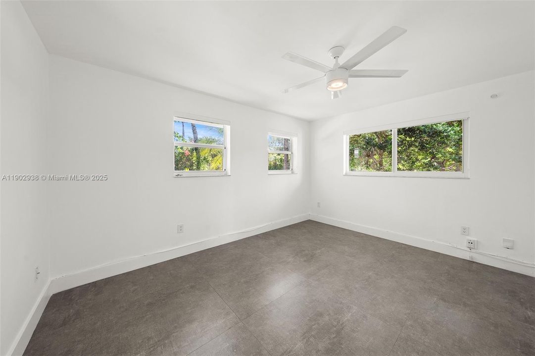 En Venta: $3,699,000 (6 camas, 5 baños, 5343 Pies cuadrados)