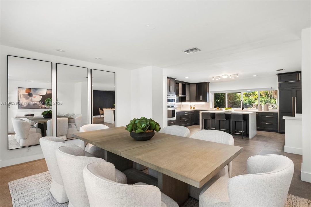 En Venta: $3,699,000 (6 camas, 5 baños, 5343 Pies cuadrados)