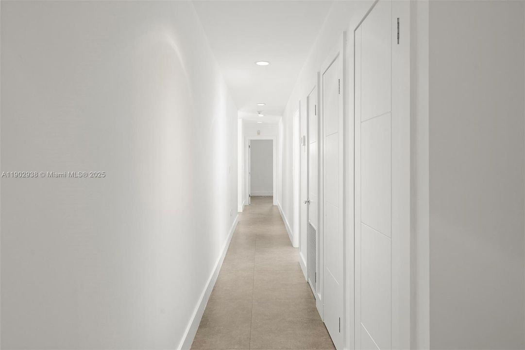 En Venta: $3,699,000 (6 camas, 5 baños, 5343 Pies cuadrados)