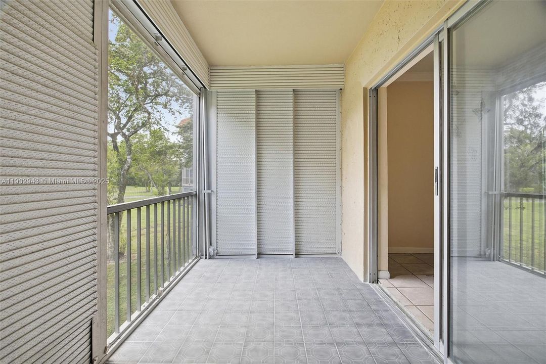 For Sale: $147,500 (2 beds, 2 baths, 1130 Square Feet)