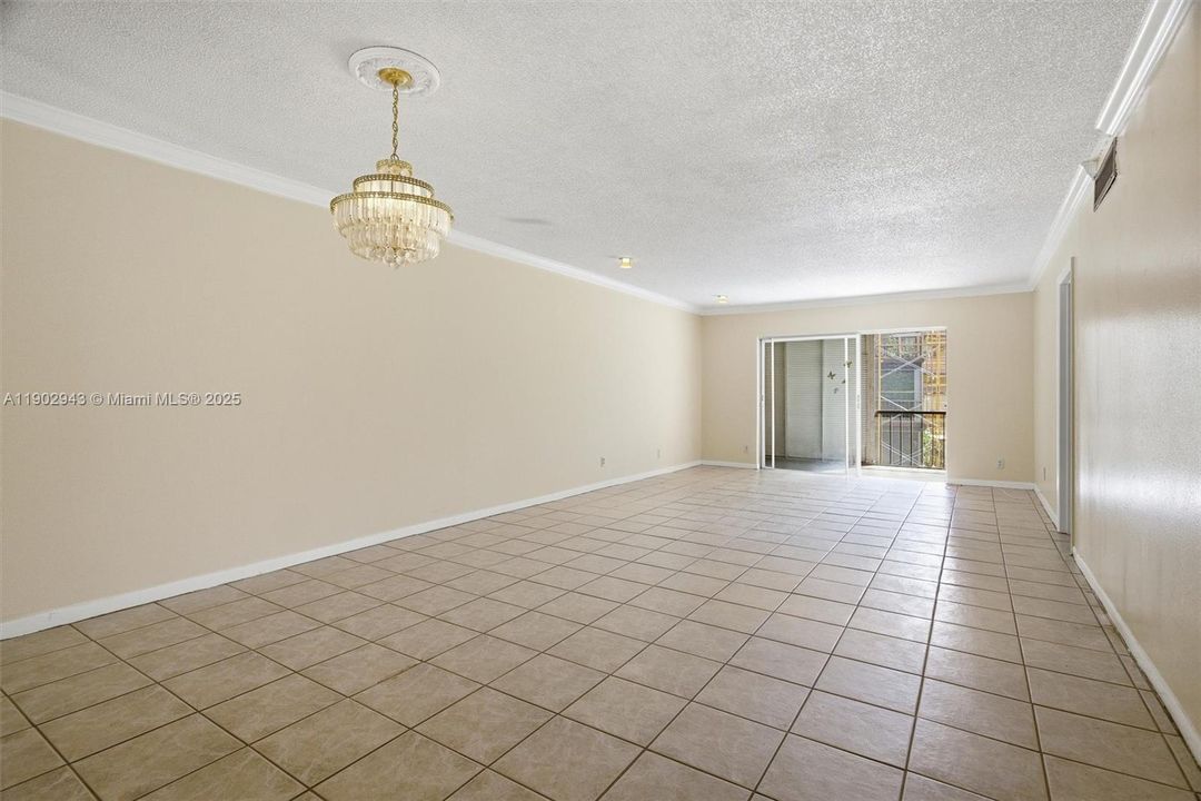For Sale: $147,500 (2 beds, 2 baths, 1130 Square Feet)
