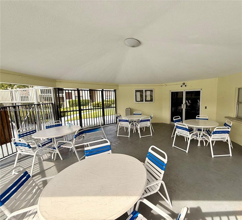 En Venta: $175,000 (2 camas, 2 baños, 874 Pies cuadrados)