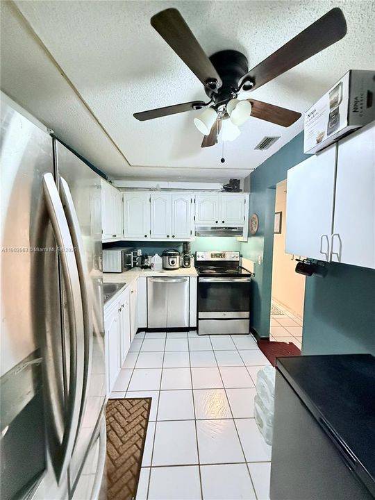 En Venta: $175,000 (2 camas, 2 baños, 874 Pies cuadrados)