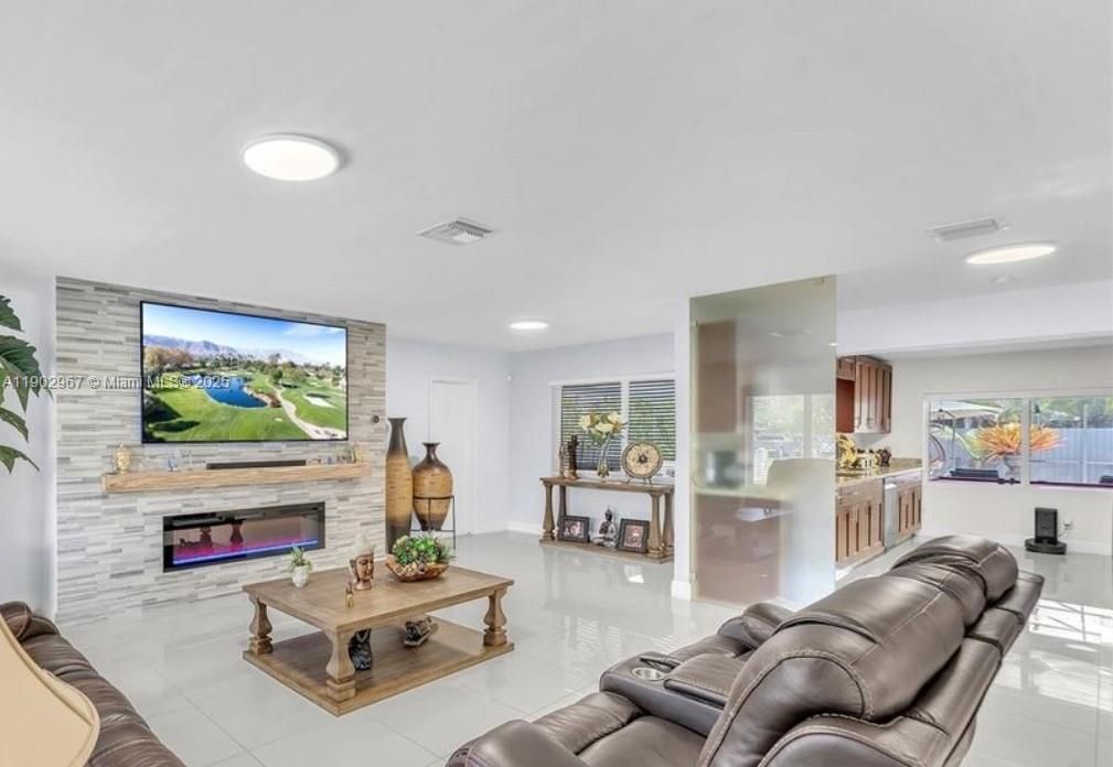 待售: $990,000 (3 贝兹, 2 浴室, 2276 平方英尺)