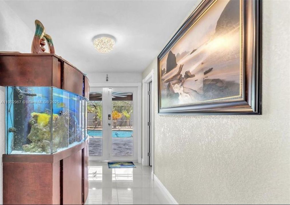 待售: $990,000 (3 贝兹, 2 浴室, 2276 平方英尺)