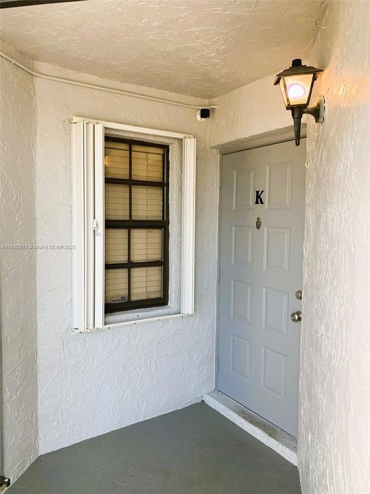 В аренду: $1,900 (2 спален, 2 ванн, 970 Квадратных фут)