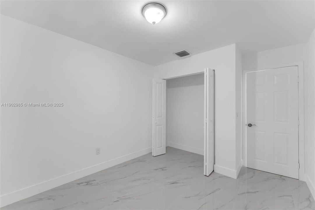 Active With Contract: $3,250 (4 beds, 2 baths, 1288 Square Feet)