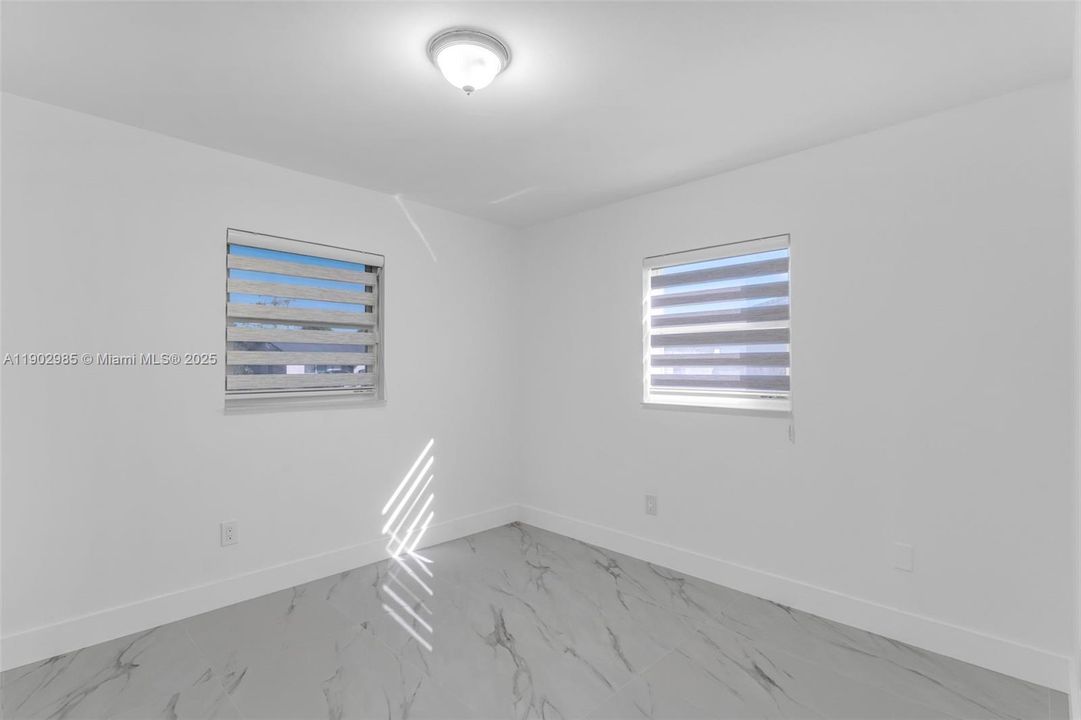 Active With Contract: $3,250 (4 beds, 2 baths, 1288 Square Feet)