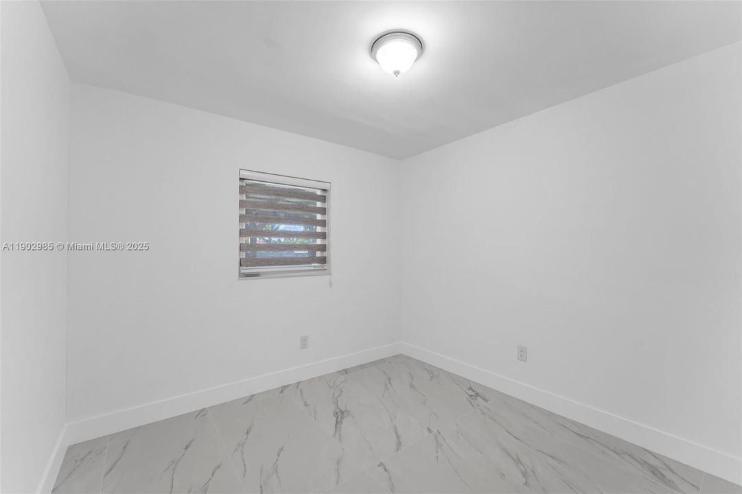 Active With Contract: $3,250 (4 beds, 2 baths, 1288 Square Feet)