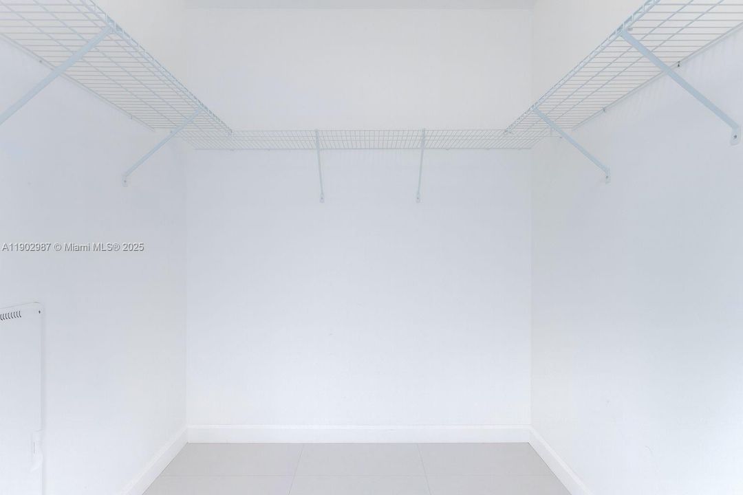 Recently Rented: $4,500 (2 beds, 2 baths, 1032 Square Feet)