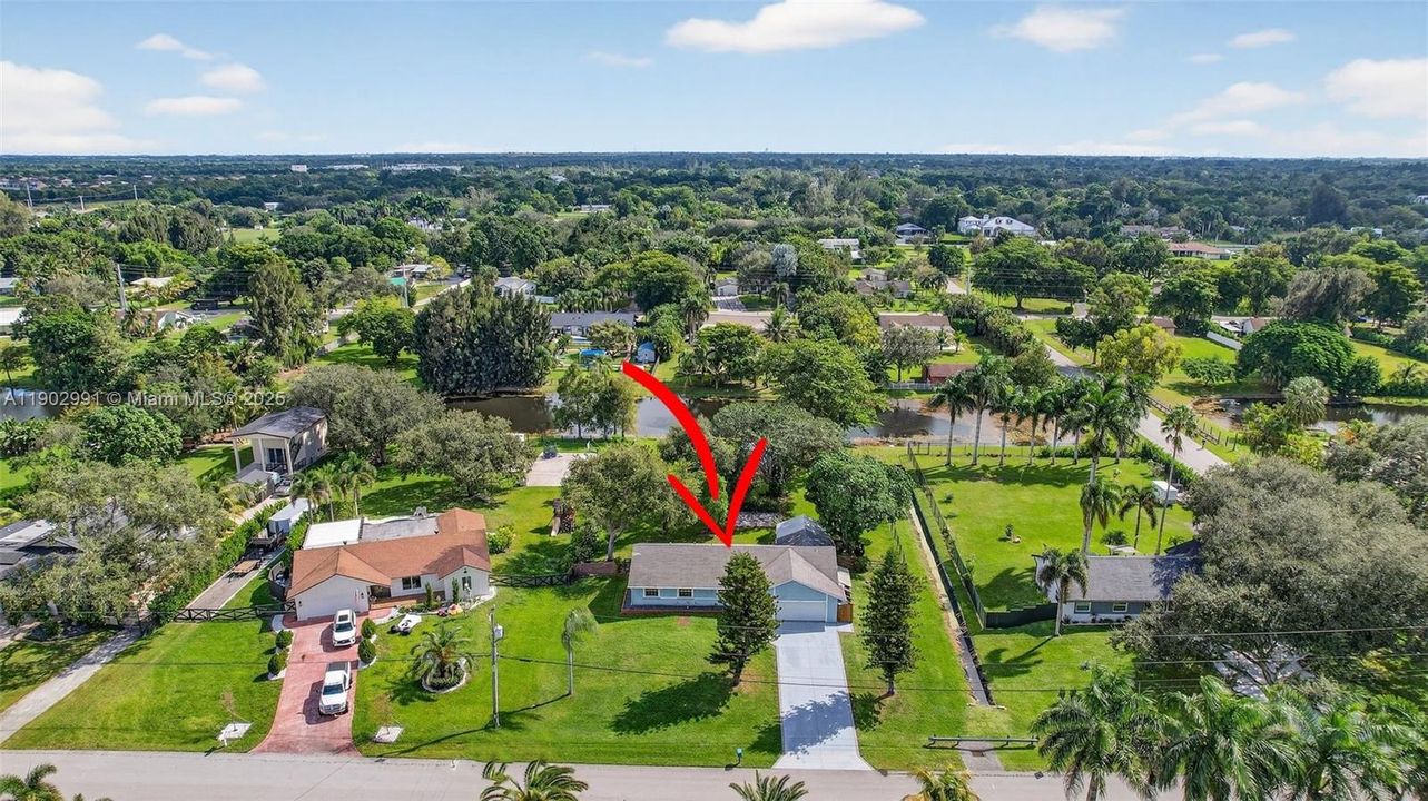 En Venta: $990,000 (3 camas, 2 baños, 1542 Pies cuadrados)