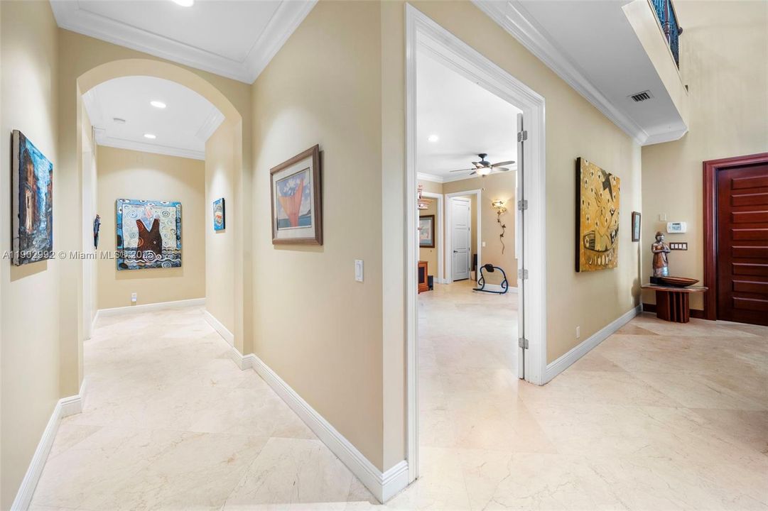 For Sale: $3,125,000 (4 beds, 5 baths, 3771 Square Feet)