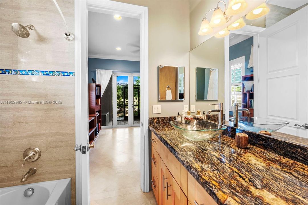 For Sale: $3,125,000 (4 beds, 5 baths, 3771 Square Feet)