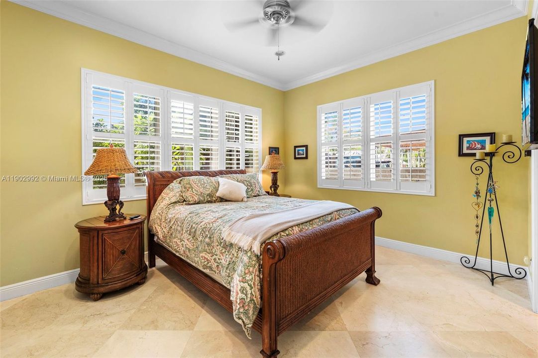 For Sale: $3,125,000 (4 beds, 5 baths, 3771 Square Feet)