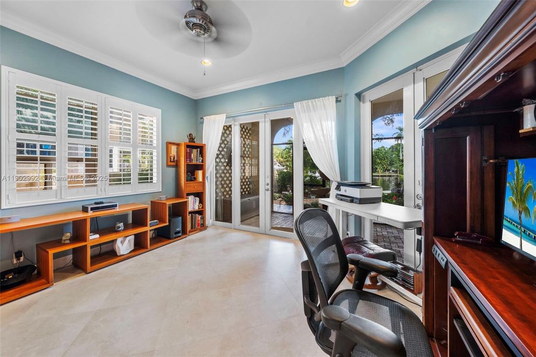 For Sale: $3,125,000 (4 beds, 5 baths, 3771 Square Feet)