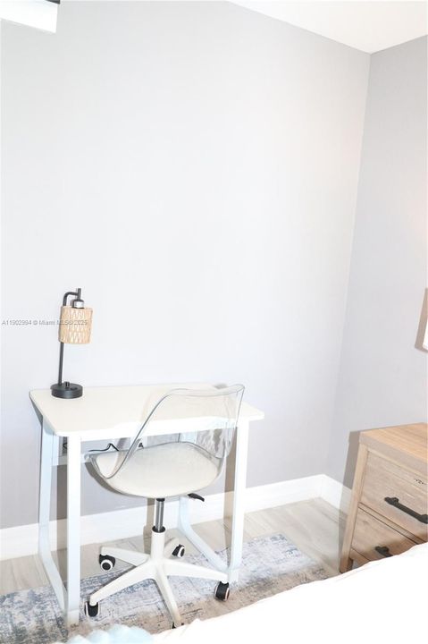 For Rent: $5,000 (3 beds, 2 baths, 1677 Square Feet)