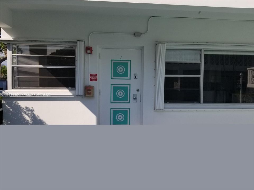 For Rent: $1,650 (1 beds, 1 baths, 600 Square Feet)