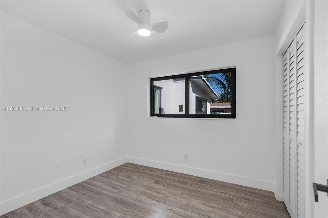 Activo con contrato: $529,000 (4 camas, 2 baños, 1530 Pies cuadrados)