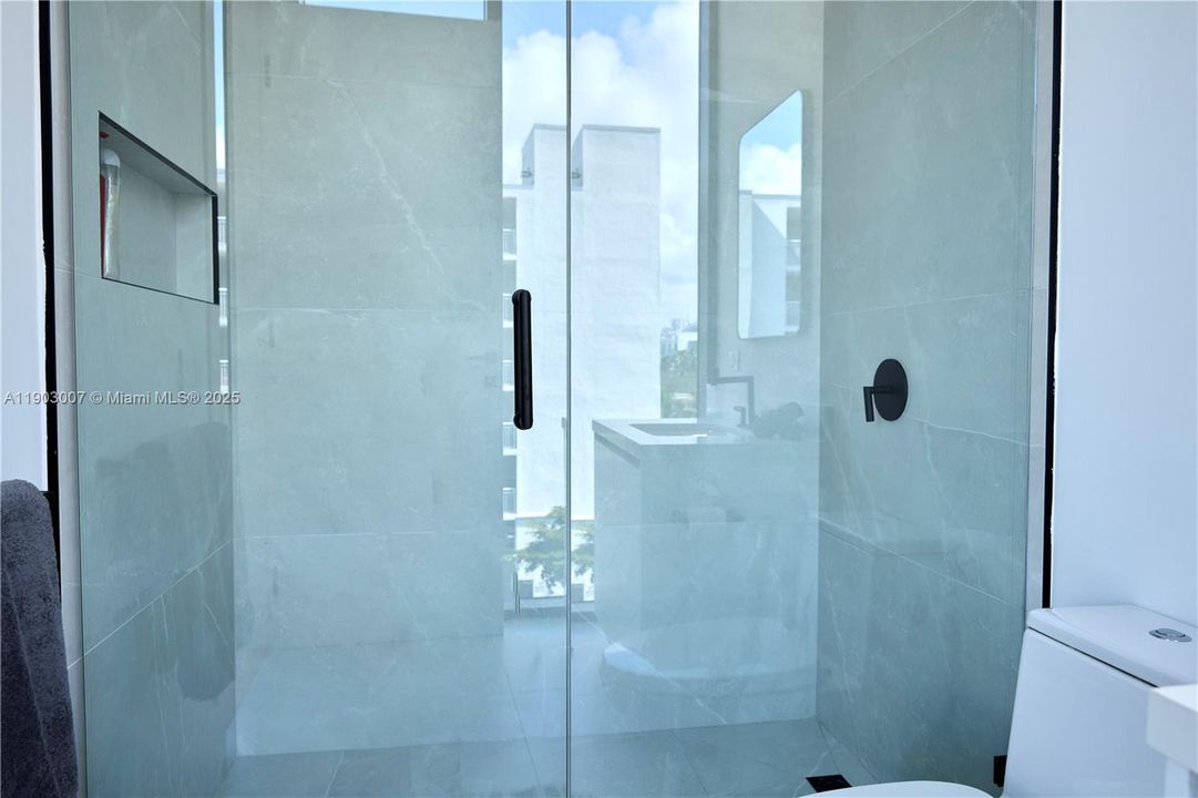 Shower for 3rd bedroom